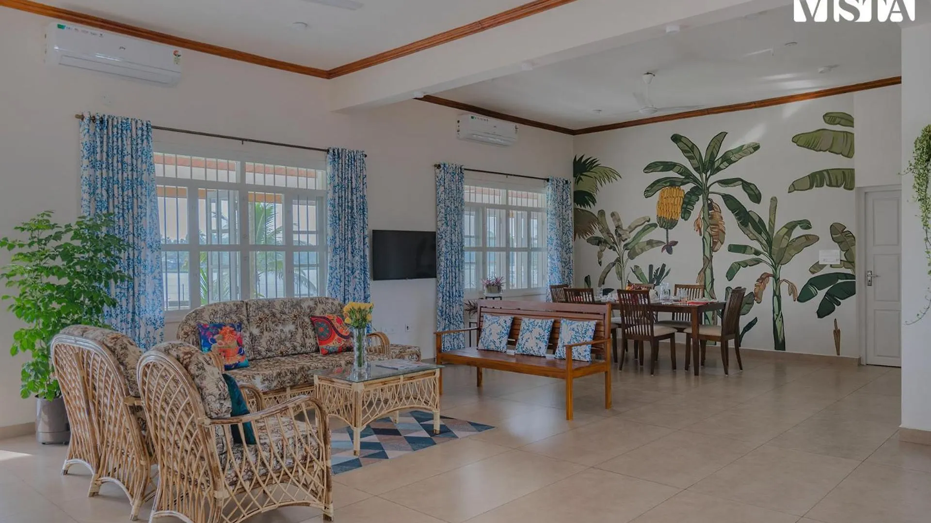 Villa Aqua Vista Riverview By Stayvista - Private Pool Kochi